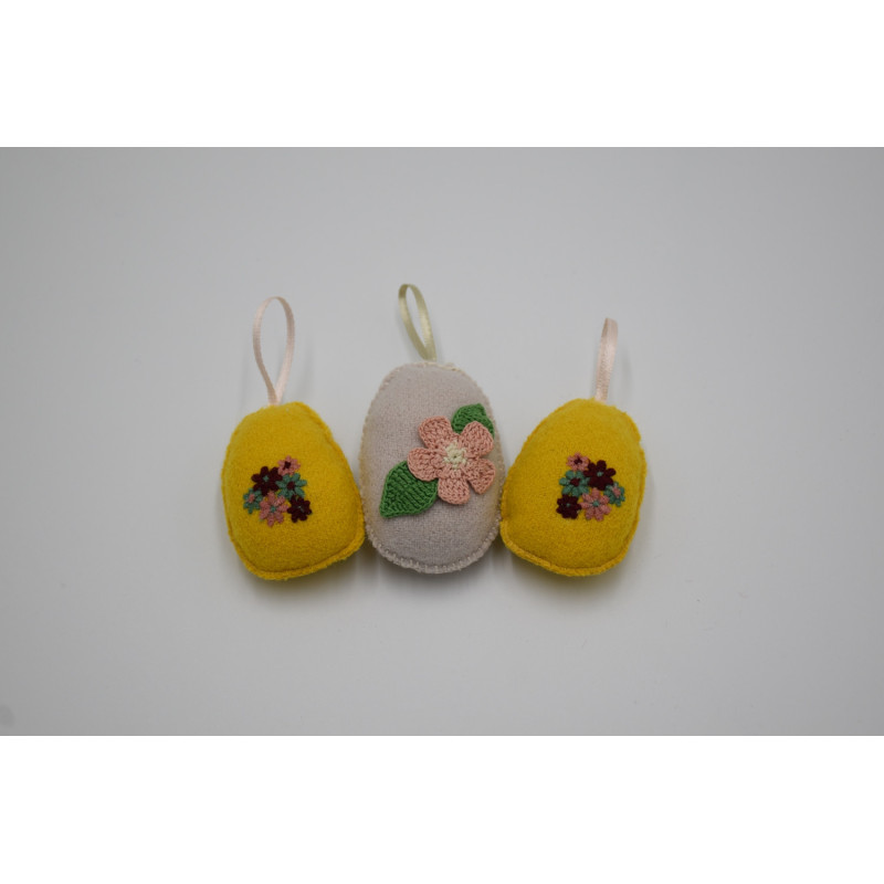 Pakabukai "velykiniai kiaušiniai"