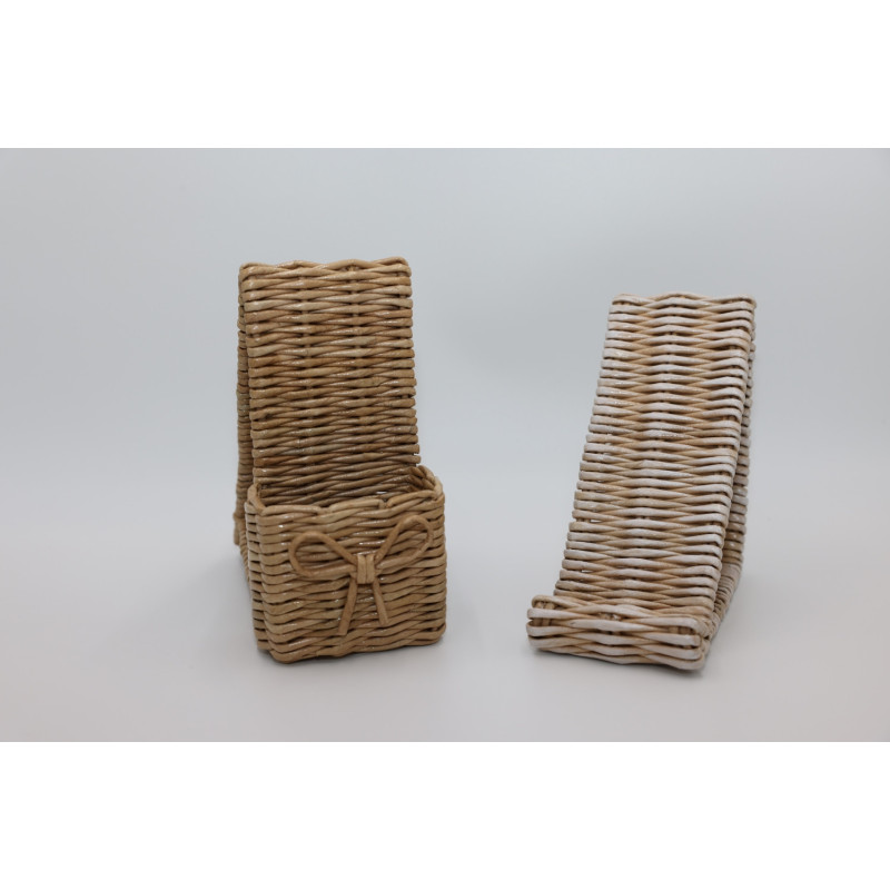 Pinti telefonų padėklai